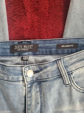 Judy Blue Relaxed Fit Women's Light Wash Jeans